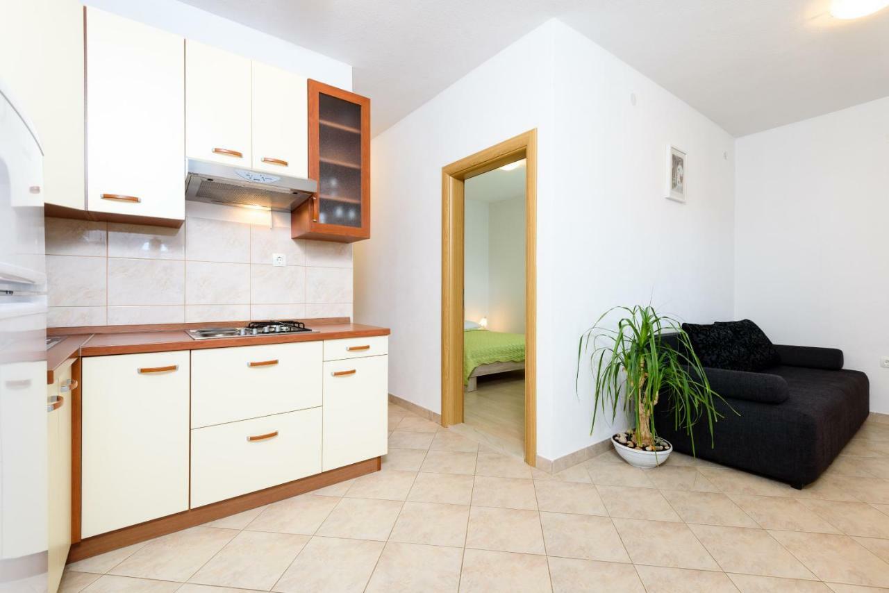 Apartmani Beran Seget Vranjica Bagian luar foto