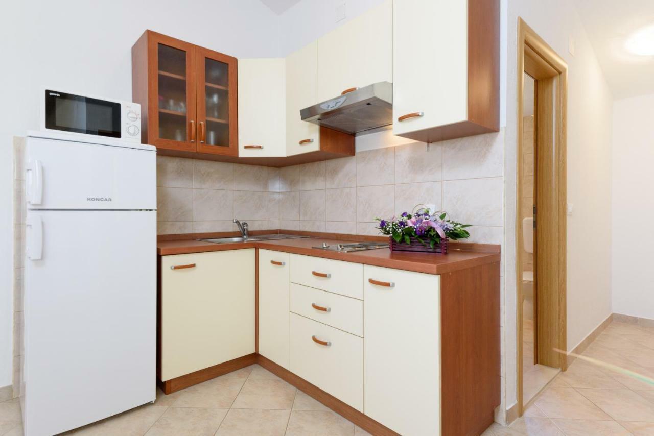 Apartmani Beran Seget Vranjica Bagian luar foto